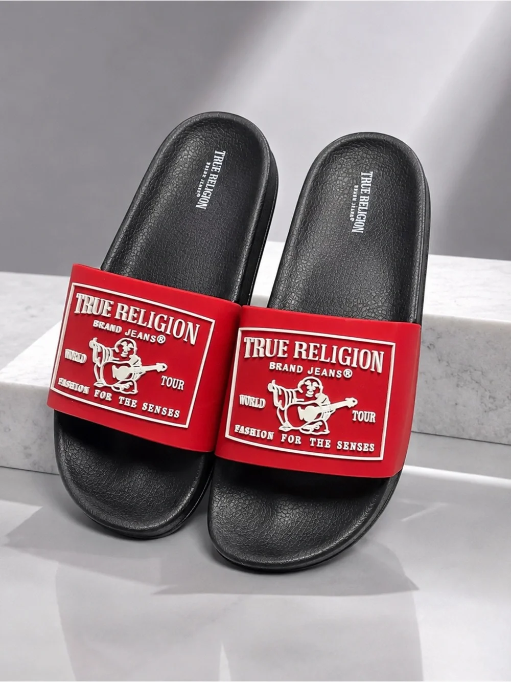 🔥 NEW True Religion Men’s Slides Red / Black Logo Sandal Size 6M